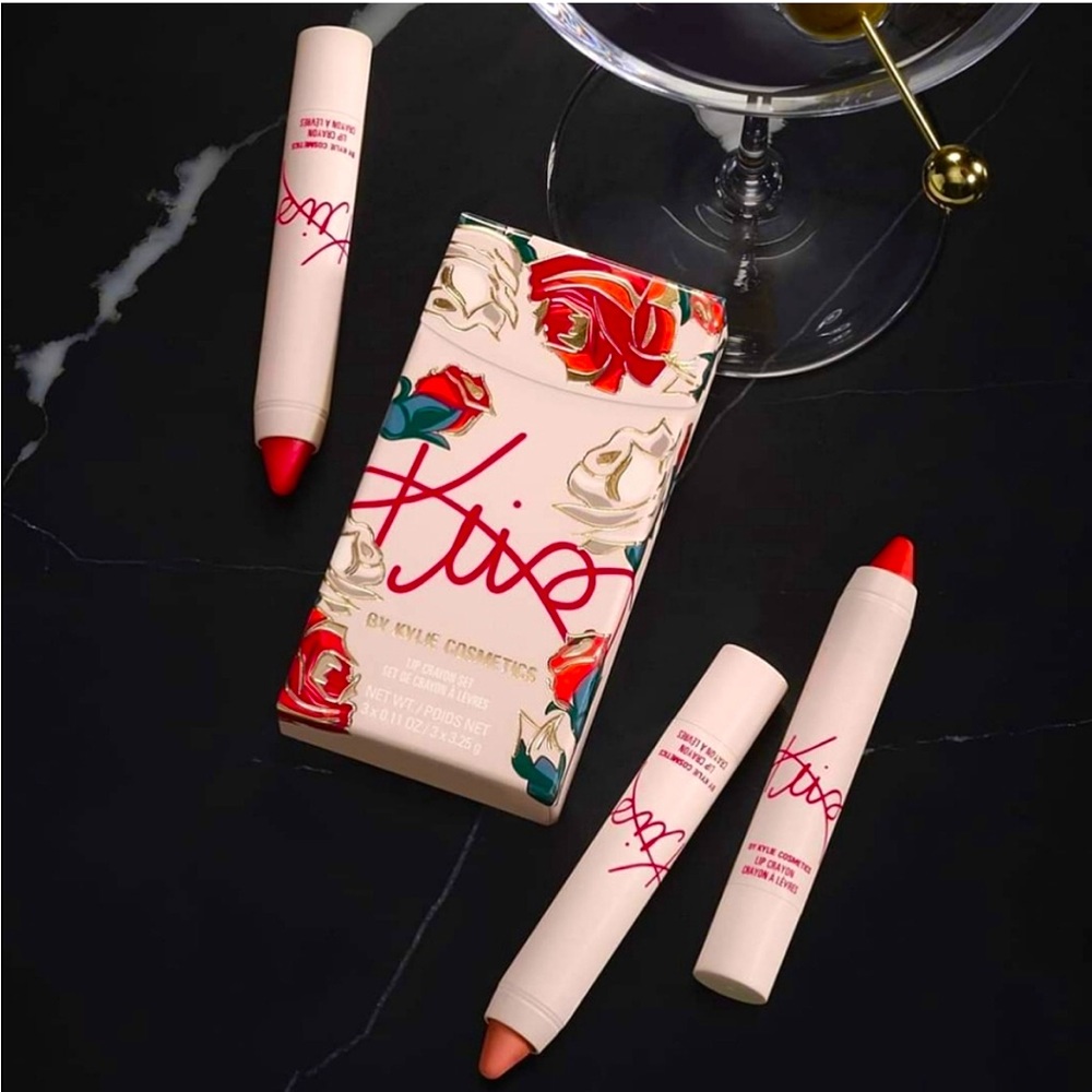 NEW Kylie Cosmetics‎ Kris Jenner Lip Crayon Set Matte Classic Kris Manager Pink